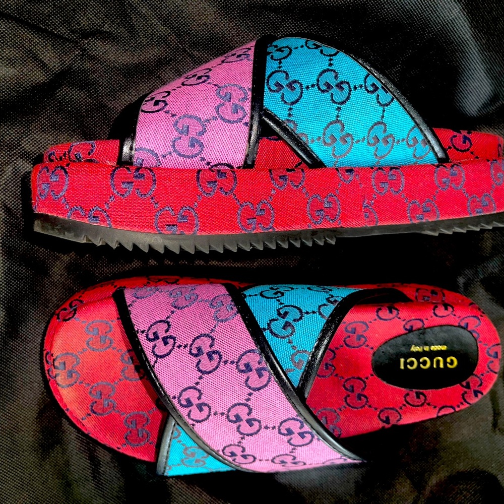 GUCCI GG CANVAS CRISSCROSS PLATFORM SANDAL WORN ONCE SIZE 8